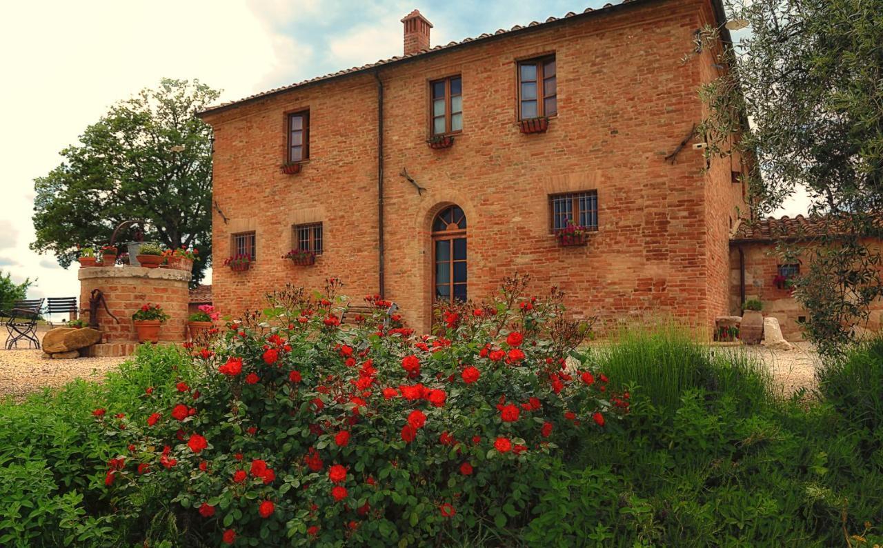 Mocine Farm stay *